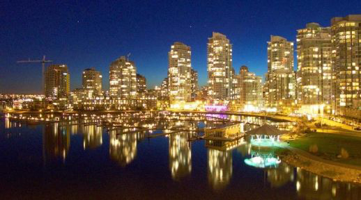 VANCOUVER-AT-NIGHT