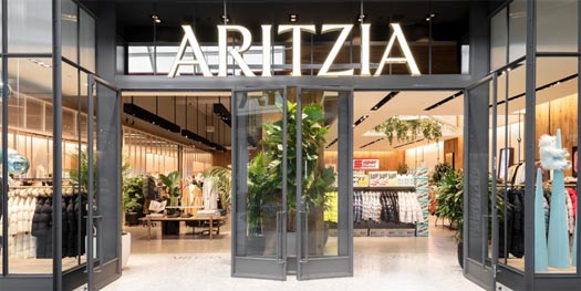 Aritzia at Oakridge, in Vancouver