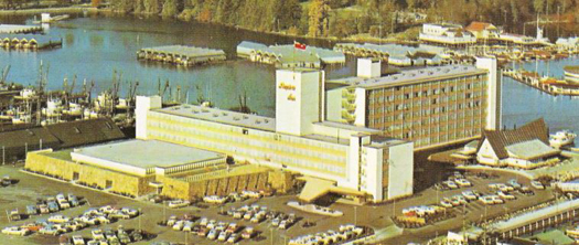 Westin Bayshore Inn, Vancouver, circa 1972
