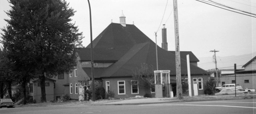 In 1973, the Grandview United Church at 1895 Venables Street, just off Victoria Drive, became the Vancouver Free University